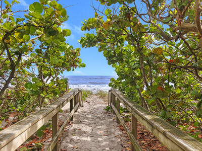 230 Ocean Grande Boulevard, Jupiter, FL 33477