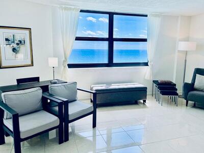 5420 N Ocean Drive, Singer Island, FL 33404