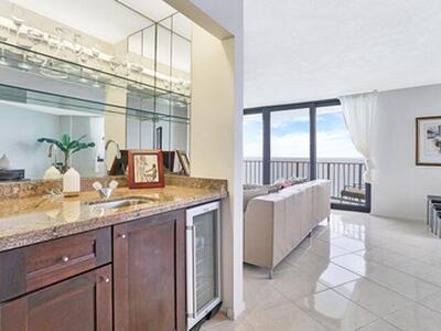 5420 N Ocean Drive, Singer Island, FL 33404