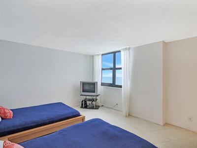 5420 N Ocean Drive, Singer Island, FL 33404