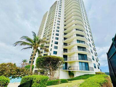 5420 N Ocean Drive, Singer Island, FL 33404