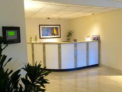 5420 N Ocean Drive, Singer Island, FL 33404