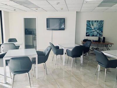 5420 N Ocean Drive, Singer Island, FL 33404