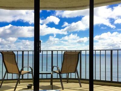 5420 N Ocean Drive, Singer Island, FL 33404