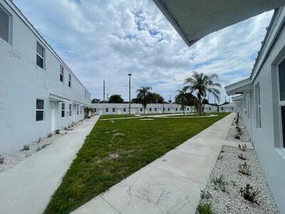 4393 Windsor Avenue, West Palm Beach, FL 33407