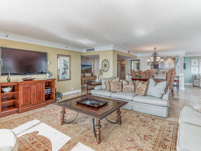 4000 N Ocean Drive, Singer Island, FL 33404