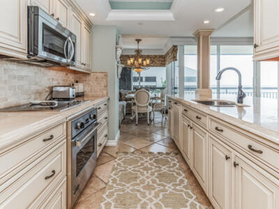 4000 N Ocean Drive, Singer Island, FL 33404