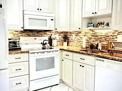 625 Burgundy N, Delray Beach, FL 33484