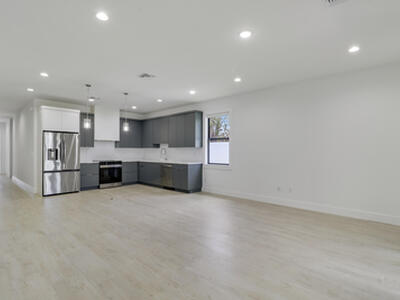 17780 Thelma Avenue, Jupiter, FL 33458