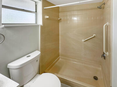 2213 NE 1st Court, Boynton Beach, FL 33435