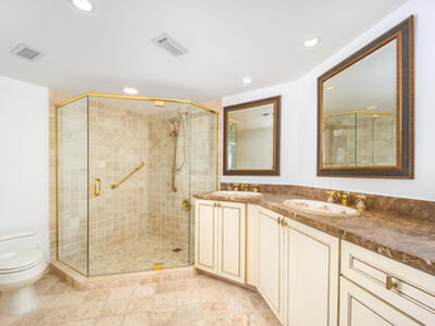 625 NW North River Drive, Stuart, FL 34994