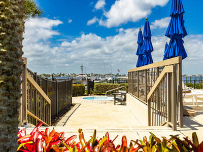 625 NW North River Drive, Stuart, FL 34994