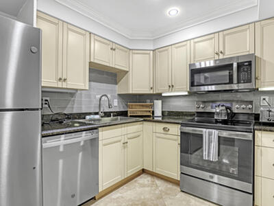 3301 S Ocean Boulevard, Highland Beach, FL 33487