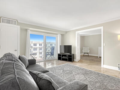 3301 S Ocean Boulevard, Highland Beach, FL 33487