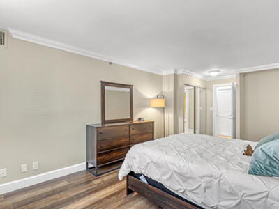 3301 S Ocean Boulevard, Highland Beach, FL 33487