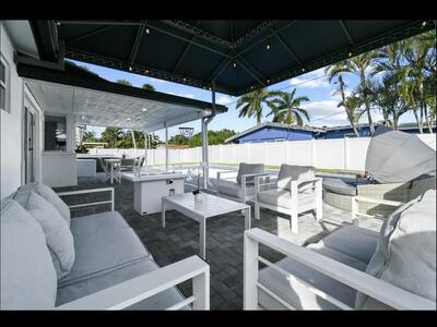 5040 NE 22nd Avenue, Lighthouse Point, FL 33064