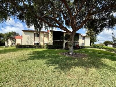 4933 Sable Pine Circle, West Palm Beach, FL 33417