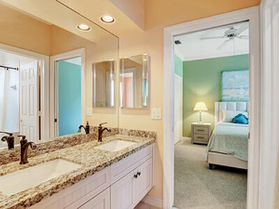 71 Cayman Place, Palm Beach Gardens, FL 33418