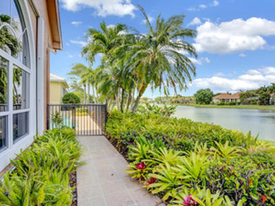 71 Cayman Place, Palm Beach Gardens, FL 33418