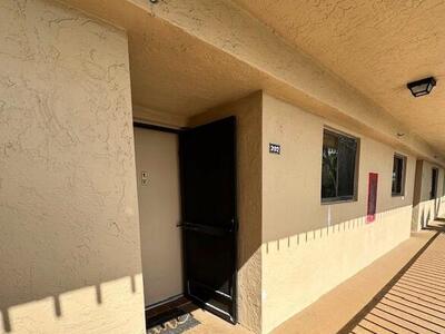 7770 Tahiti Lane, Lake Worth, FL 33467