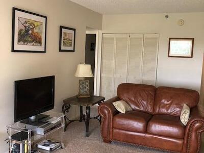 6895 Willow Wood Drive, Boca Raton, FL 33434