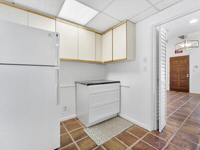 215 NW 3rd Street, Boynton Beach, FL 33435