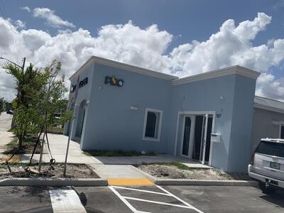 127 E Boynton Beach Boulevard, Boynton Beach, FL 33435