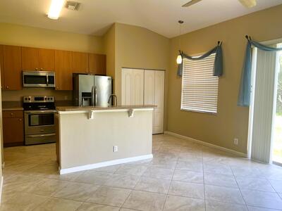 6120 Spring Lake Terrace, Fort Pierce, FL 34951