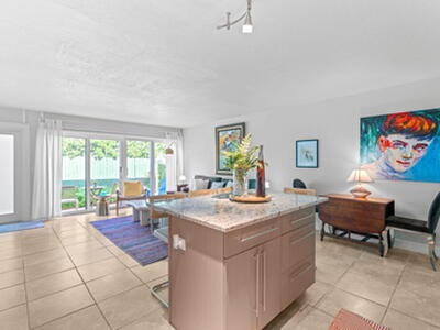 3725 S Olive Ave, West Palm Beach, FL 33405