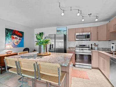 3725 S Olive Ave, West Palm Beach, FL 33405