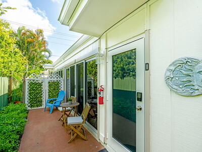 3725 S Olive Ave, West Palm Beach, FL 33405