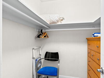 3725 S Olive Ave, West Palm Beach, FL 33405