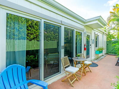 3725 S Olive Ave, West Palm Beach, FL 33405