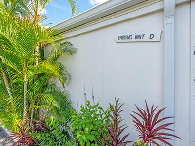 3725 S Olive Ave, West Palm Beach, FL 33405