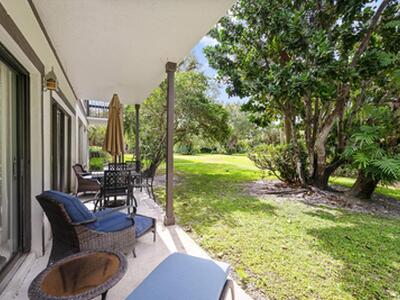 13334 Polo Club Road, Wellington, FL 33414