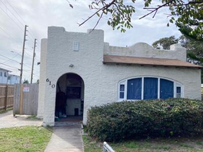 610 32nd Street