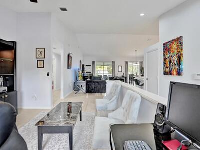 7669 Springwater Place, Boynton Beach, FL 33437