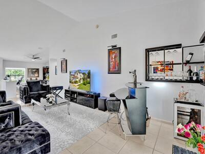 7669 Springwater Place, Boynton Beach, FL 33437
