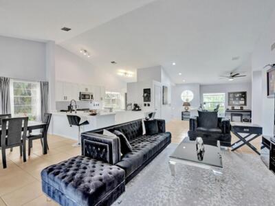 7669 Springwater Place, Boynton Beach, FL 33437