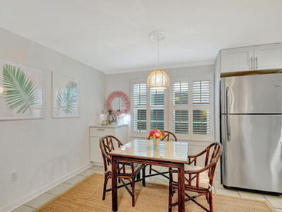 237 Dyer Road, West Palm Beach, FL 33405