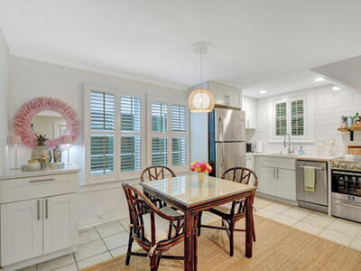 237 Dyer Road, West Palm Beach, FL 33405