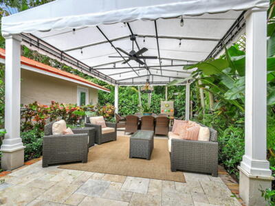 237 Dyer Road, West Palm Beach, FL 33405