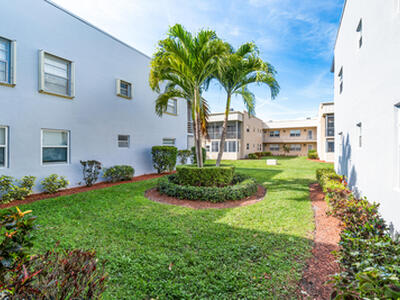 6 Burgundy A, Delray Beach, FL 33484
