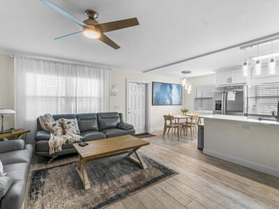 6 Burgundy A, Delray Beach, FL 33484
