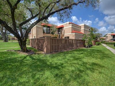 8248 Severn B Drive