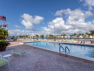 2012 S Federal Highway, Boynton Beach, FL 33435