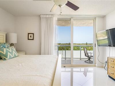 3554 Ocean Drive, Vero Beach, FL 32963