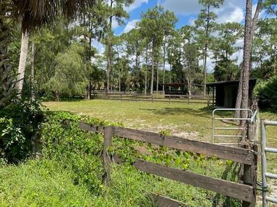 2141 B Road, Loxahatchee Groves, FL 33470