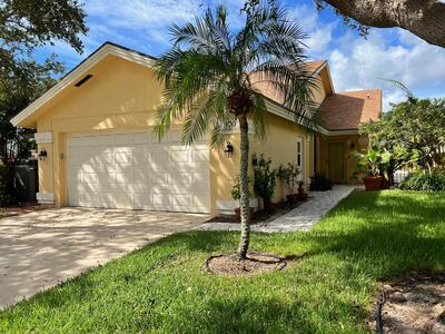 100 Cape Pointe Circle