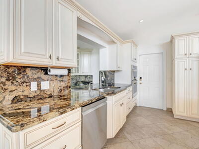 3040 Jasmine Terrace, Delray Beach, FL 33483